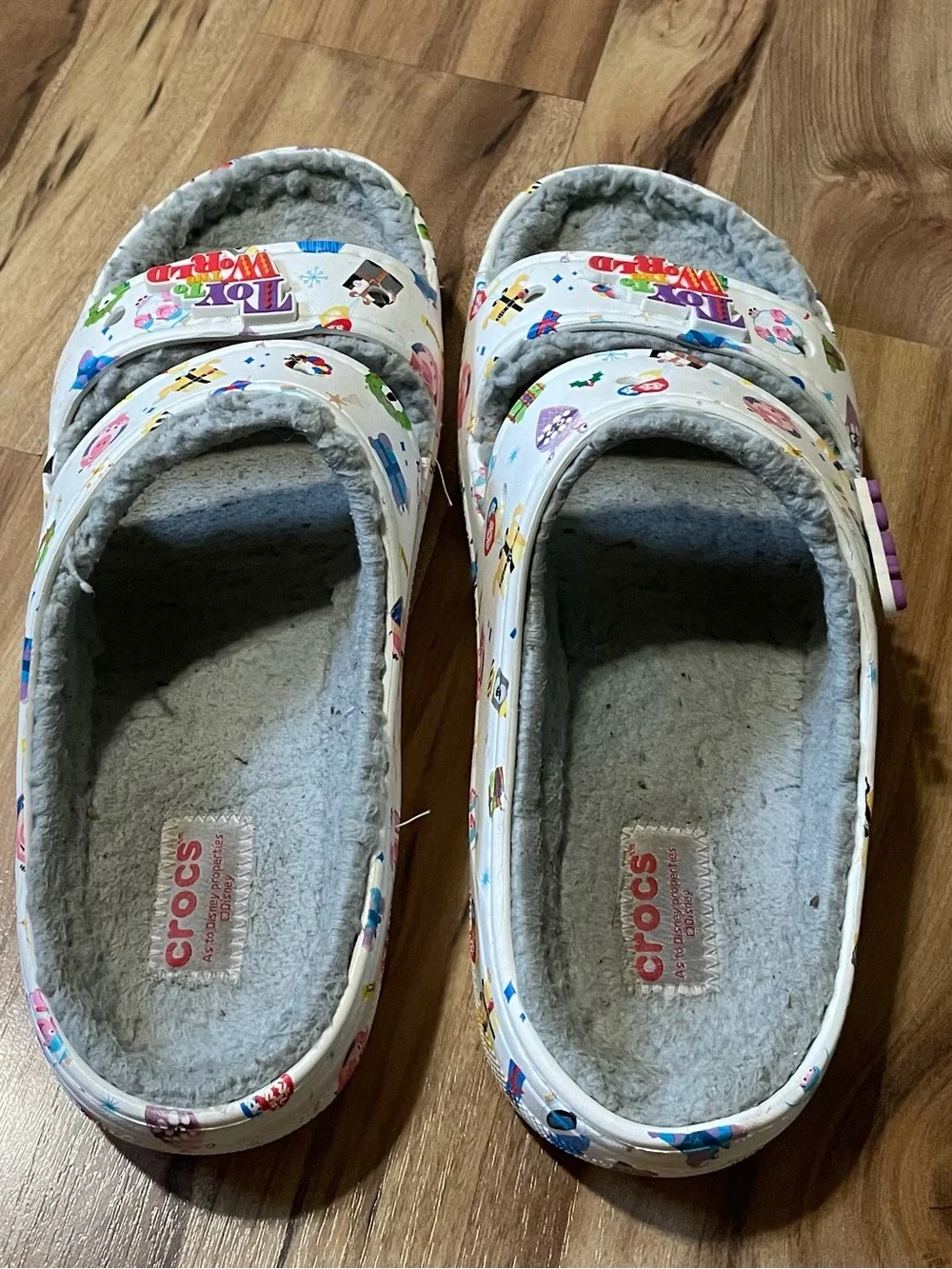 Disney Pixar Crocs Toy to the World Faux Fur Lined Slides Unisex Size 10M 12W